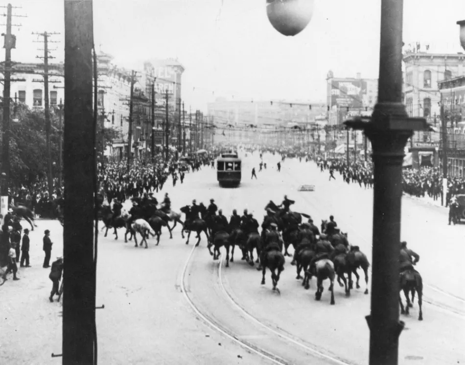 winnipeg-1919-june-21-credit-royal-canadian-mounted-police-library-and-archives-canada